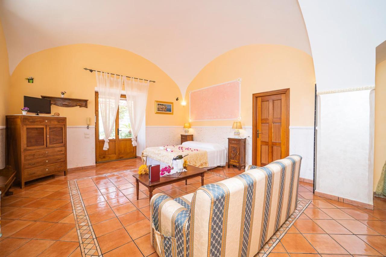 Couette-café Montagnella Relax *